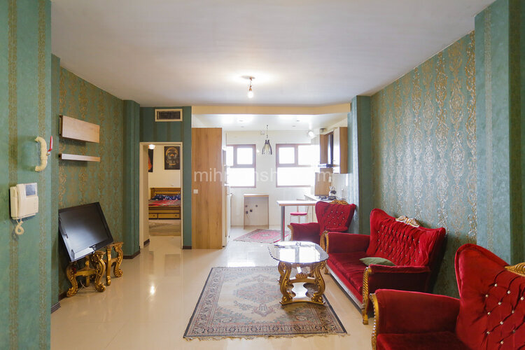 آپارتمان مبله طبقه اول در پیروزی