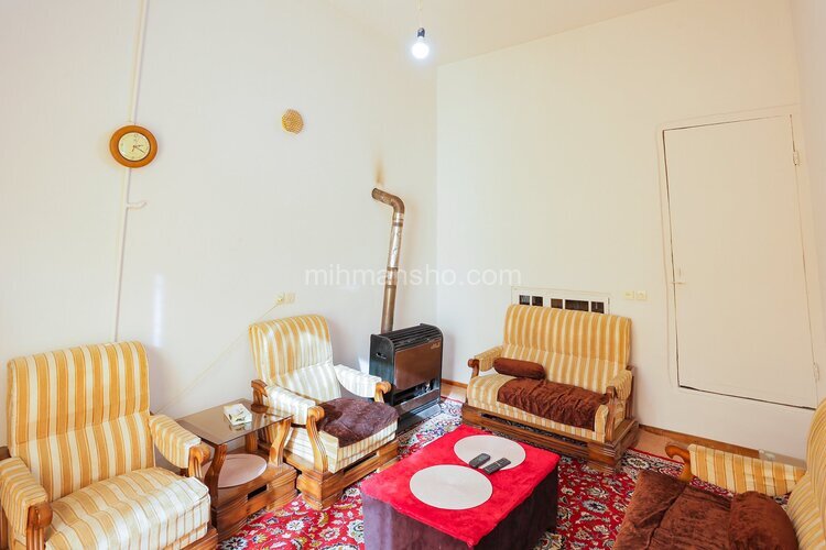 خانه ویلایی تکخواب دربست در درکه