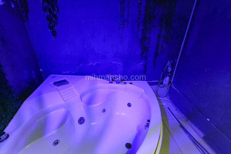 آپارتمان تکخواب جکوزی شبنم 2 در اندرزگو