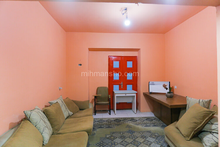 سوئیت مبله انقلاب رشتچی 1 در میدان انقلاب