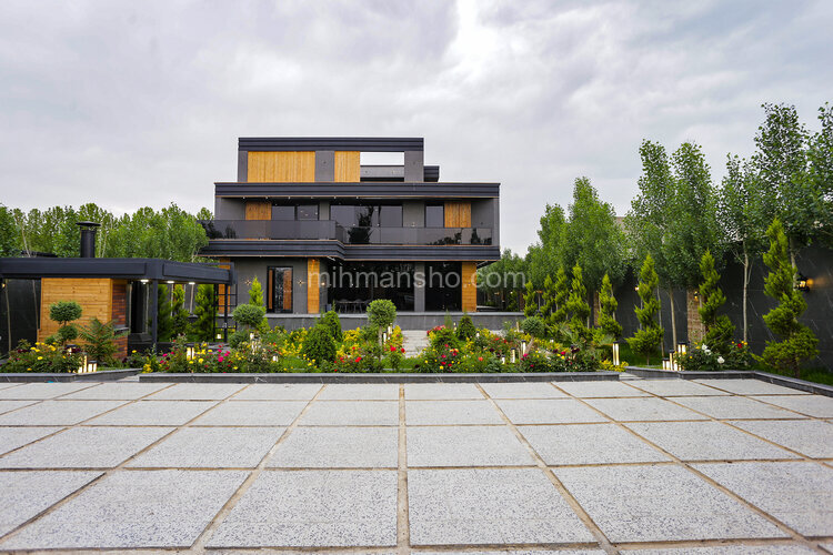 ویلا دوبلکس استخردار 4 خواب در چهارباغ