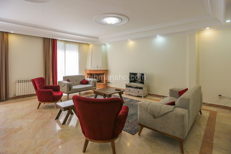 آپارتمان مبله طبقه سوم در ونک