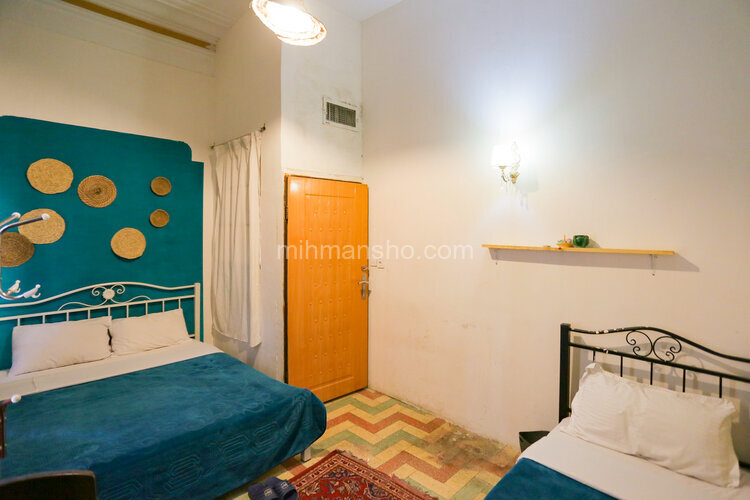 اتاق سه نفره درهاستل در تهران