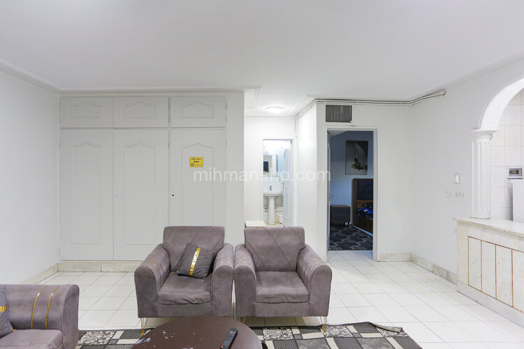 آپارتمان مبله در میدان انقلاب تهران (3)