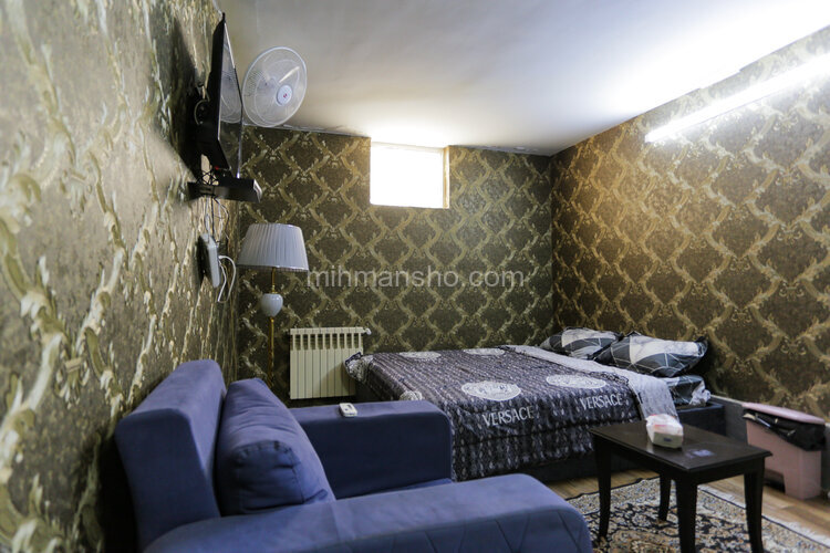 سوئیت مبله 12 در آیت الله کاشانی