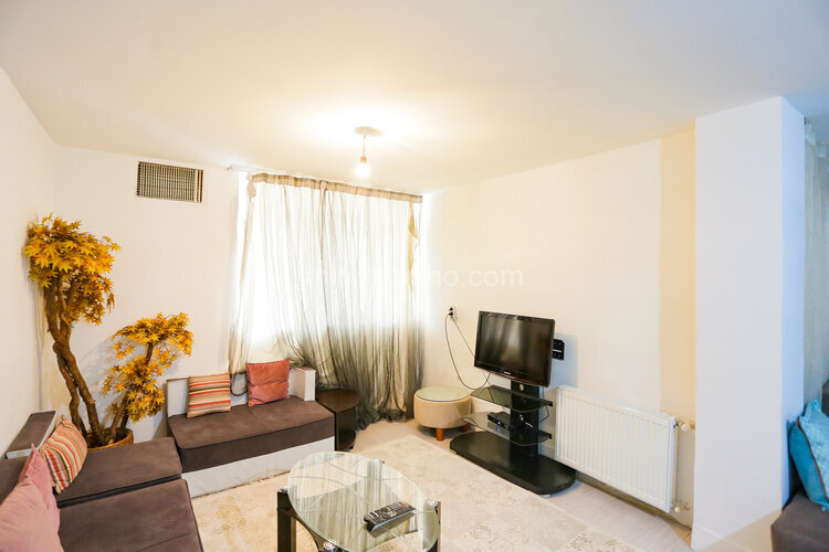 سوئیت مبله در سعادت آباد