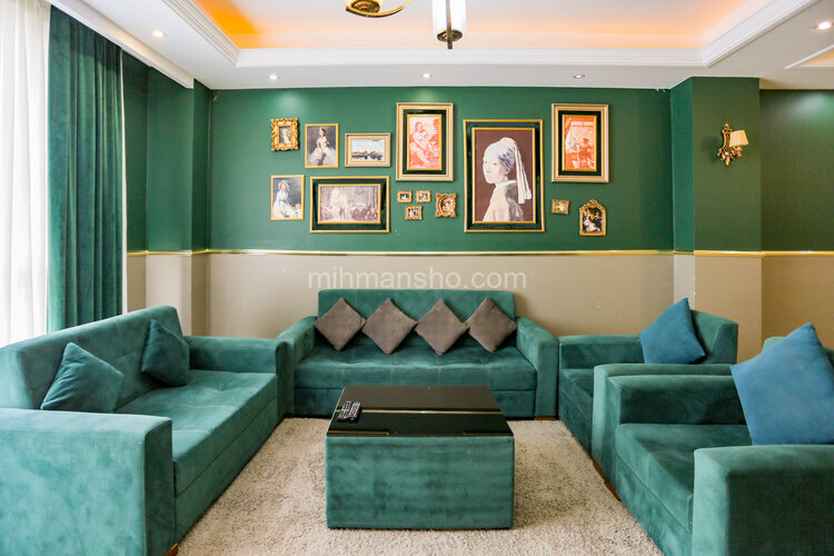 آپارتمان دوخواب 120 متری ویژه در ولیعصر