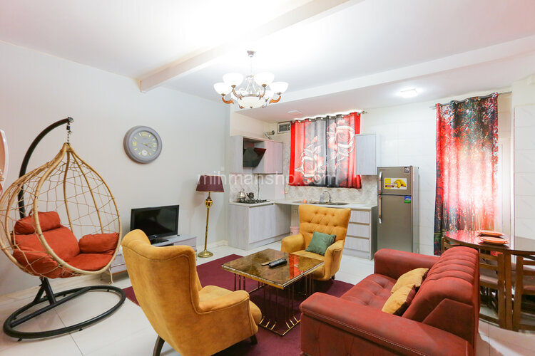 آپارتمان تکخواب مبله 1 در خیابان پلیس