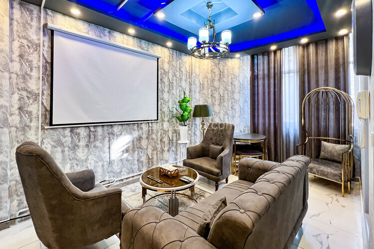 آپارتمان مبله تکخواب 4 در خیابان پیروزی